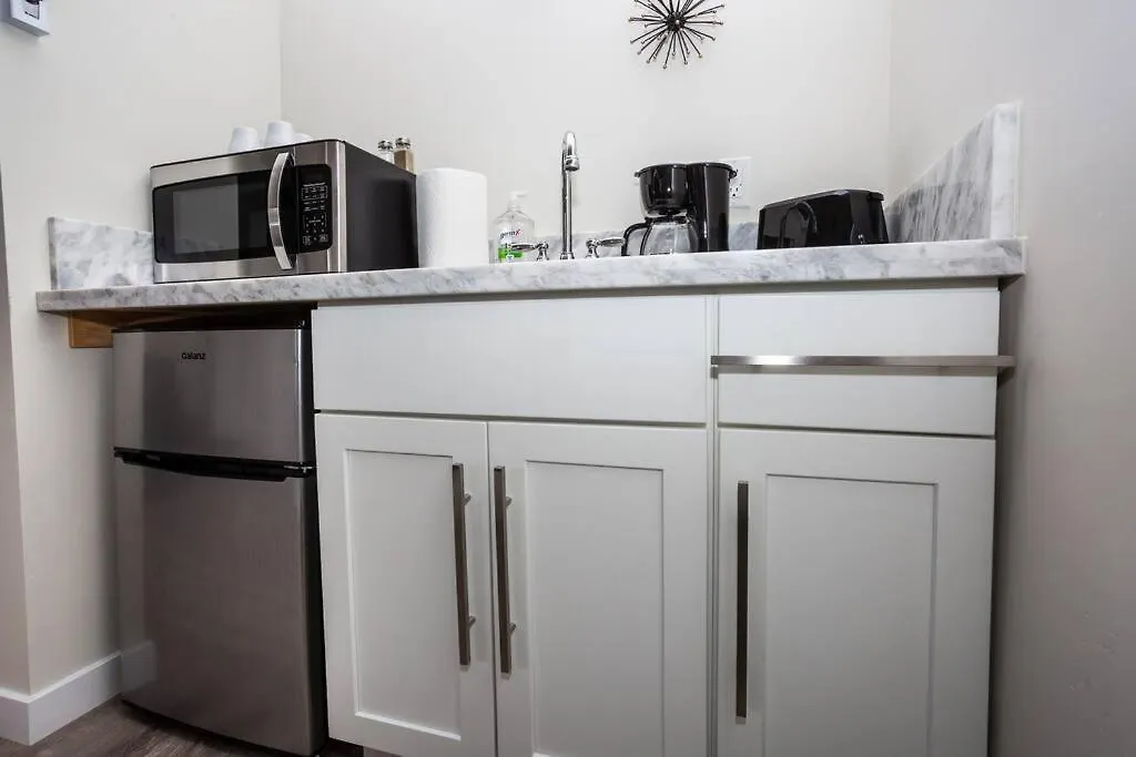 Studio With Large Balcony- San Diego Gateway-1