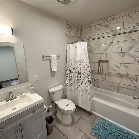 Studio With Private Entrance Next To Balboa Park-3